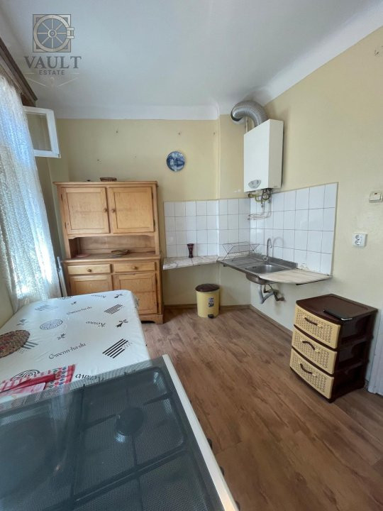 Casa individuală 3 camere - Parcul Carol - Ultracentral 