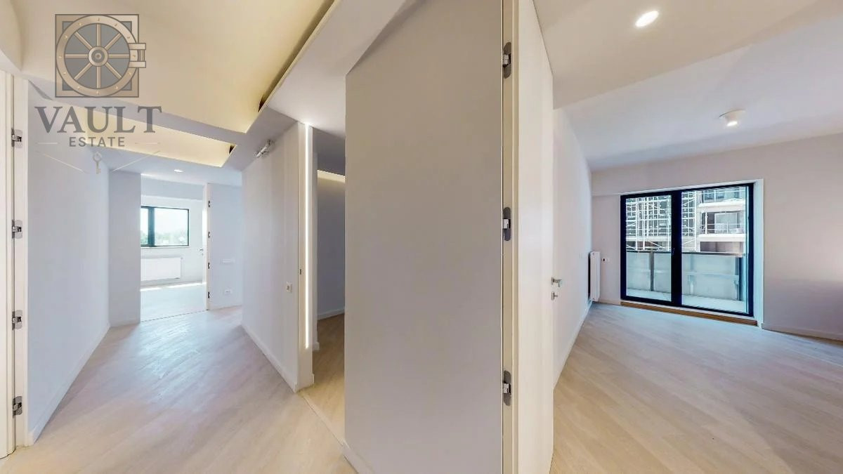 Apartament 3 camere-loc parcare subteran CORTINA NORTH