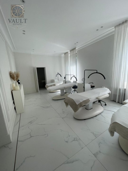 Villa Interbelica Renovata - zona Armeneasca - Aproape de Bl. Carol 