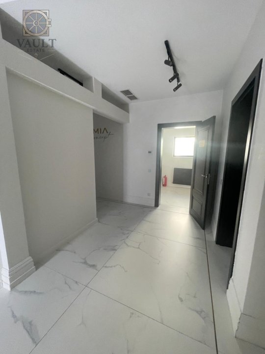 Villa Interbelica Renovata - zona Armeneasca - Aproape de Bl. Carol 