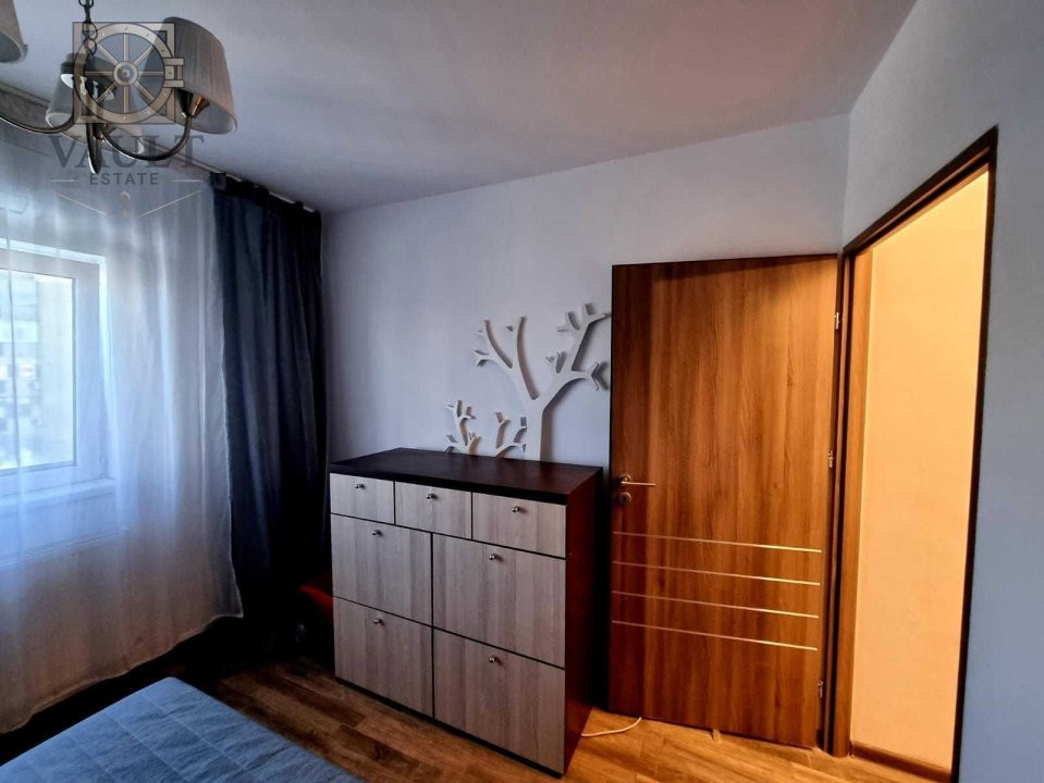 Apartament 2 camere bloc anvelopat- Mega Mall