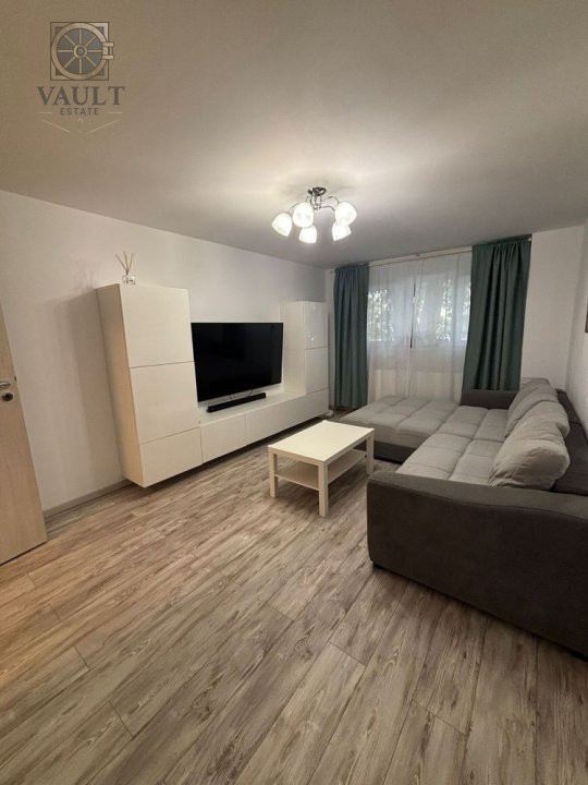 Apartament 4 camere-centrala proprie-parter-Colentina-Parcul Plumbuita