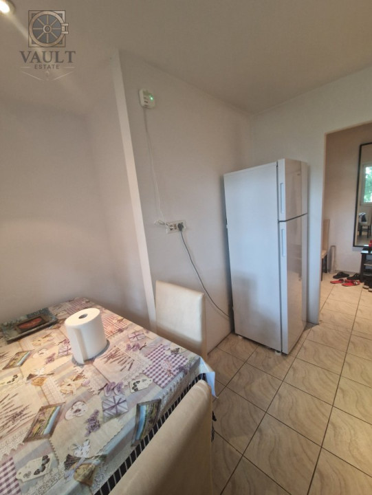 Apartament 3 camere - 15 min distanta de metrou/complex - 1 decembrie 1918