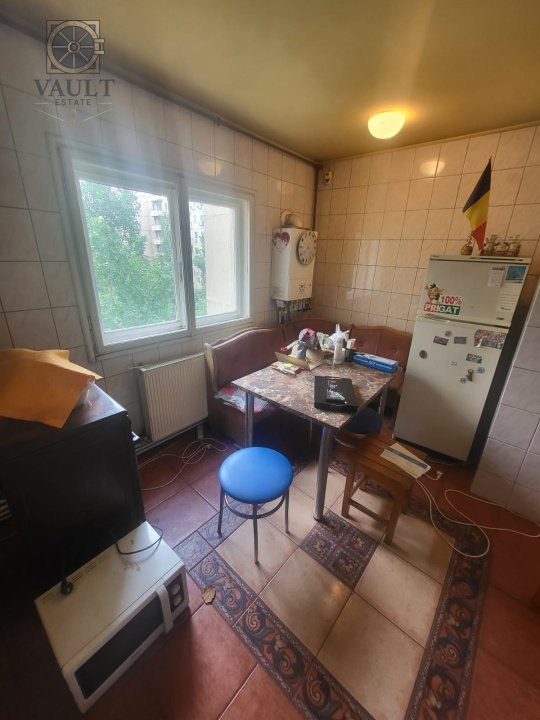 APARTAMENT 3 CAMERE-CALEA 13 SEPTEMBRIE-SEBASTIAN-HOL H-2 BAI