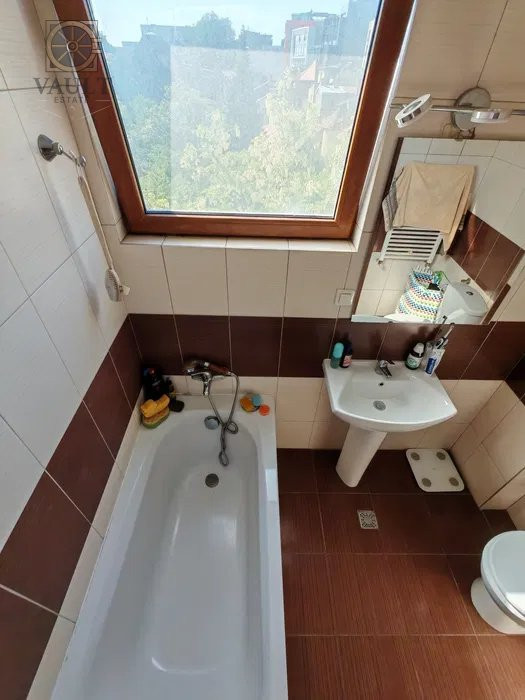 Apartament 2 camere - Delea Veche -Bloc 2008