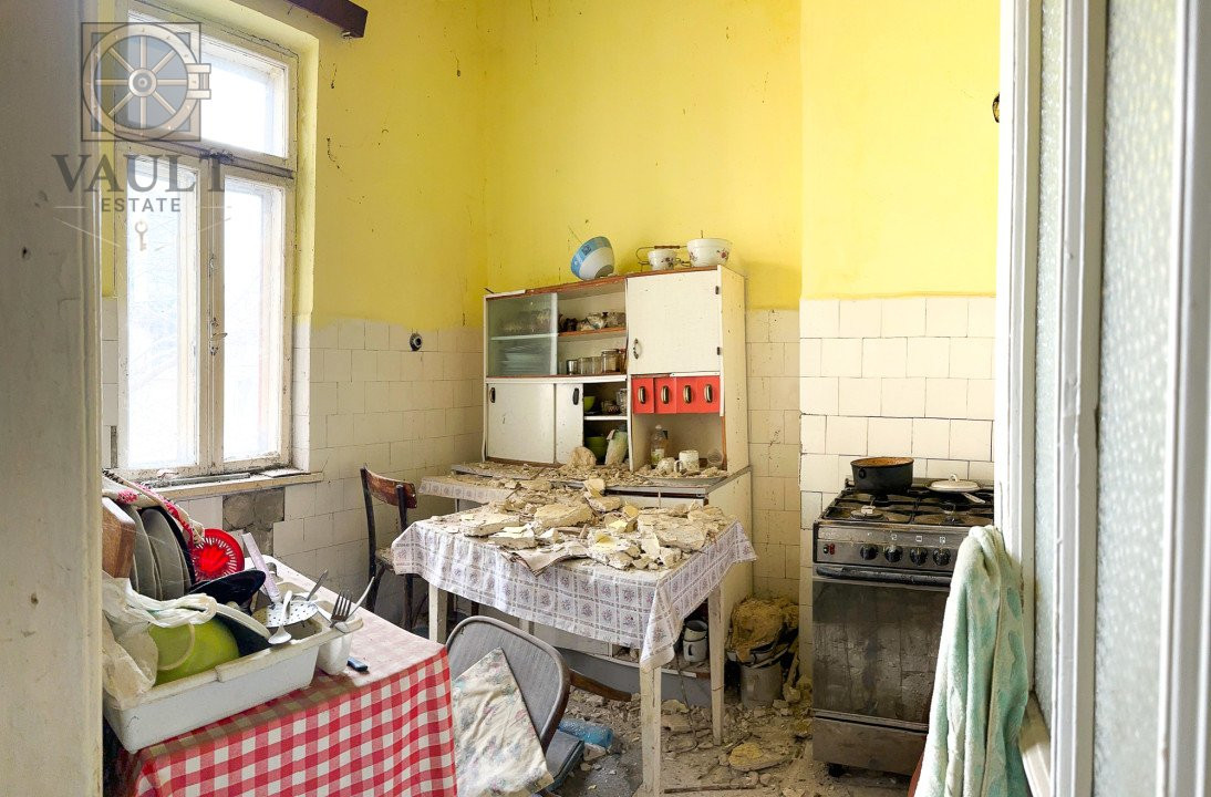 Casa 3 camere zona Dacia-Armenesca- Mosilor