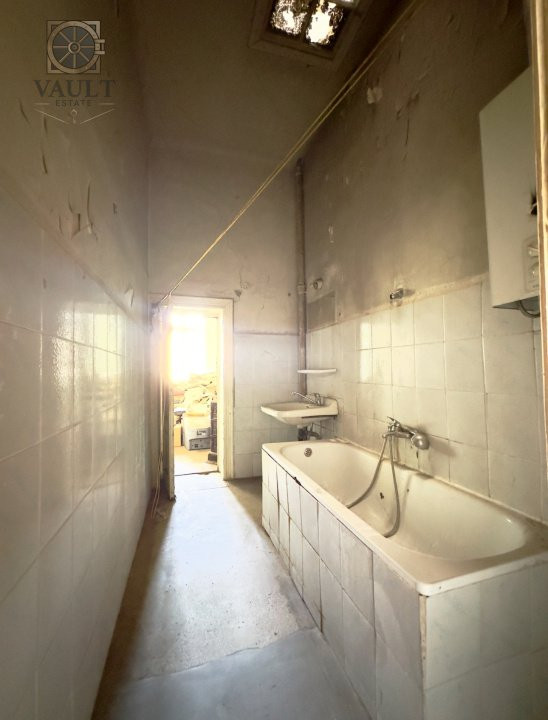 Casa 3 camere zona Dacia-Armenesca- Mosilor