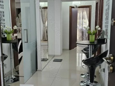 APARTAMENT 3 CAMERE  MODERN -CENTRALA PROPRIE -ILIOARA