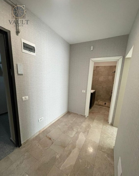 STUDIO / PRETABIL PENTRU A FI UTILIZAT CA SPATIU COMERCIAL / EXIGENT PLAZA