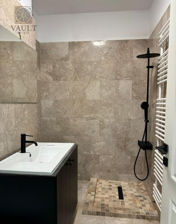 STUDIO / PRETABIL PENTRU A FI UTILIZAT CA SPATIU COMERCIAL / EXIGENT PLAZA