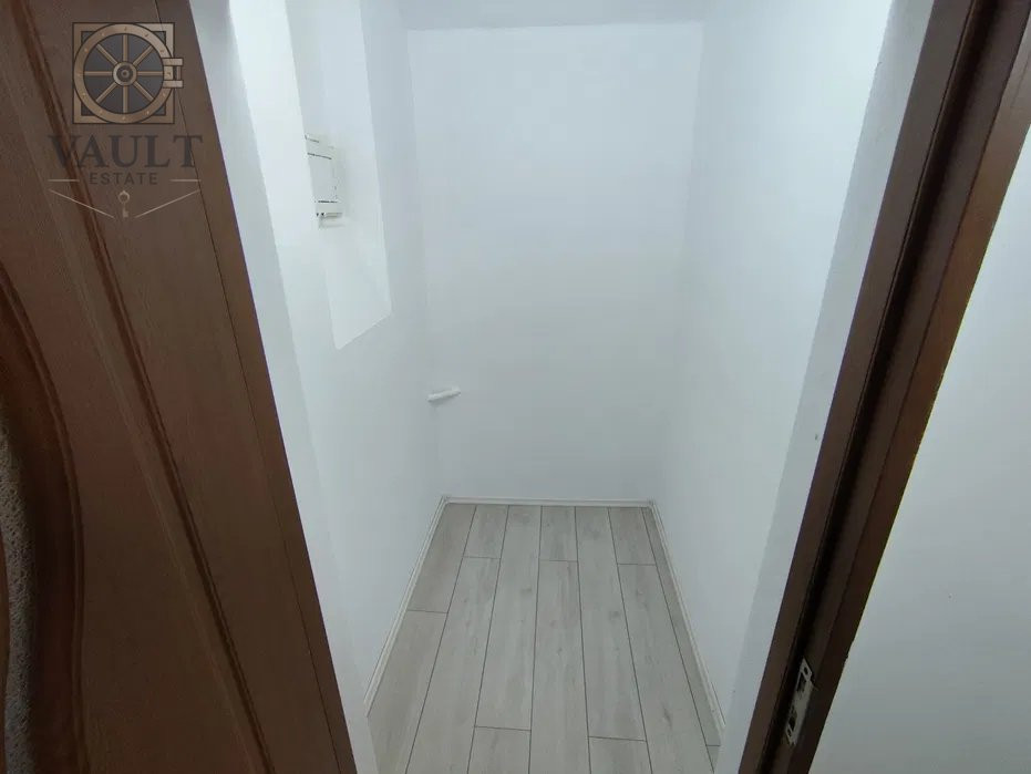 Apartament 2 camere +loc de parcare/ terasa comuna- Calea Victoriei