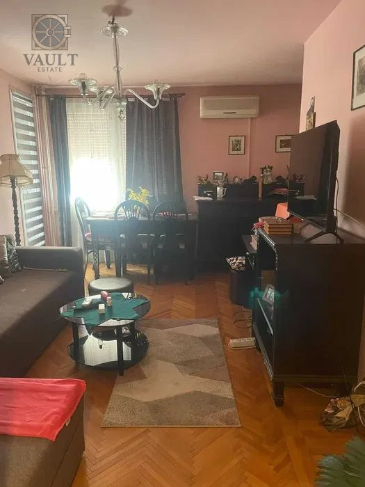 APARTAMENT 2 CAMERE - DECOMANDAT - PARCUL TITANII