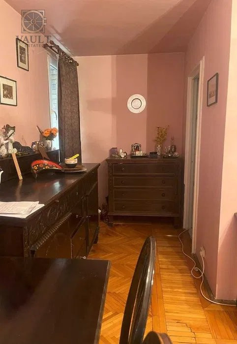 APARTAMENT 2 CAMERE - DECOMANDAT - PARCUL TITANII