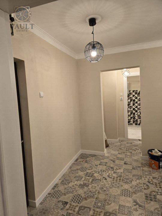 Apartament 2 Camere - 2 Bai- Decomandat - An 1982 - Chisinau -