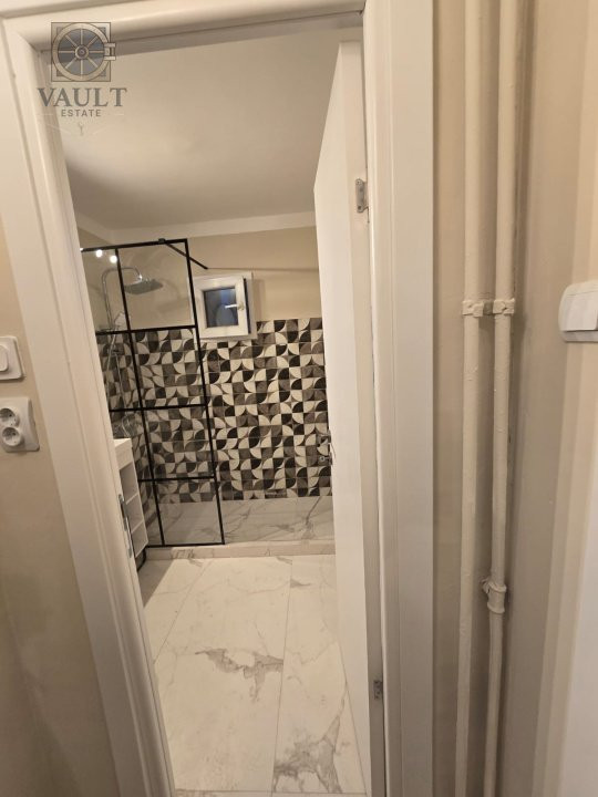 Apartament 2 Camere - 2 Bai- Decomandat - An 1982 - Chisinau -