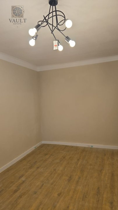 Apartament 2 Camere - 2 Bai- Decomandat - An 1982 - Chisinau -