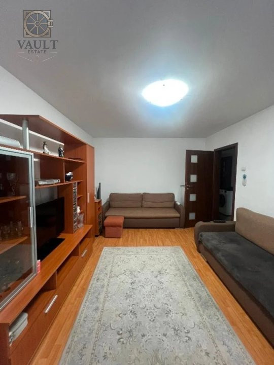 Apartament 3 camere - 9 minute pana la Metrou -1 Decembrie 1918-65.7 MP