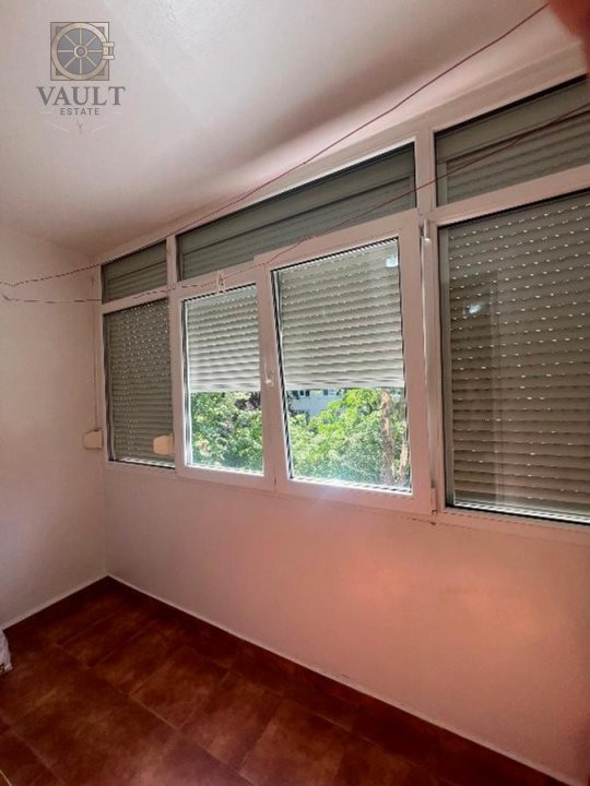Apartament 3 camere - 9 minute pana la Metrou -1 Decembrie 1918-65.7 MP