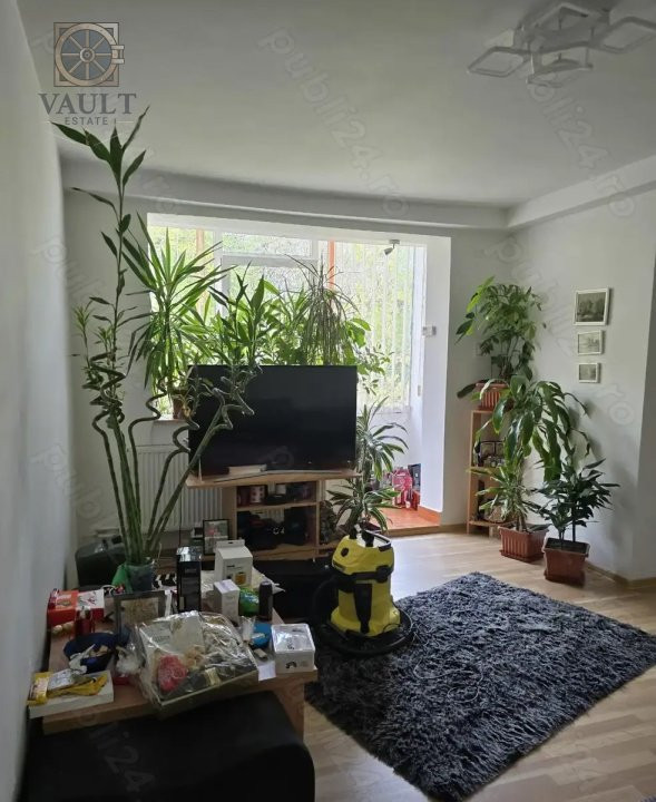 Apartament 3 camere Drumul Taberei-Centrala Proprie-Boxa la Subsol