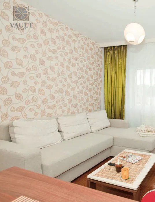 STUDIO / 39M2 / AN 2010 / PACII
