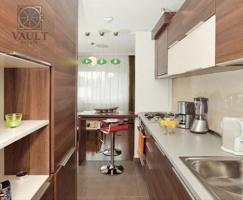 STUDIO / 39M2 / AN 2010 / PACII