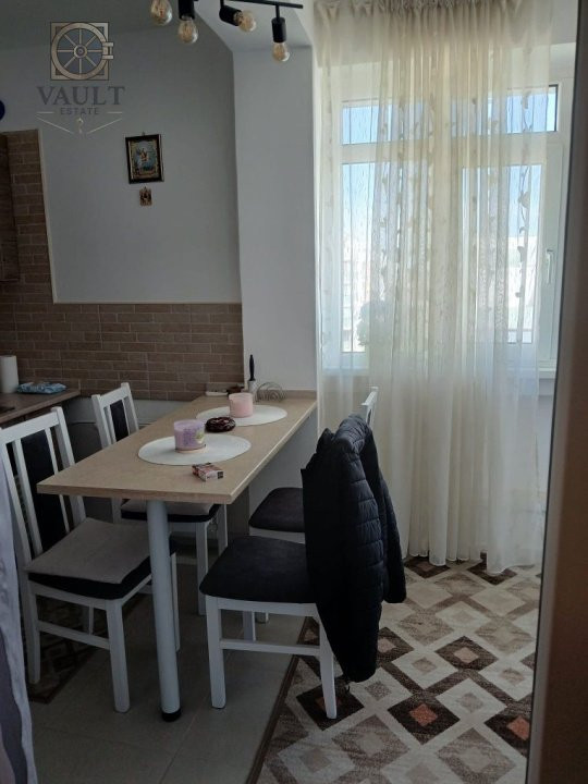 Garsoniera - FINISATA MODERN - Langa parcul TITANEL  bloc anvelopat R2