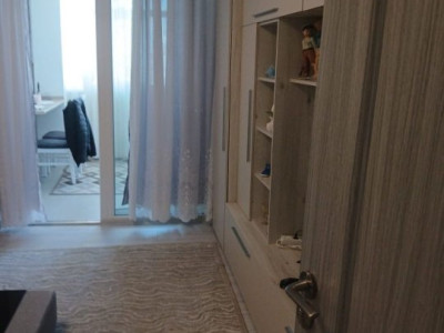 Garsoniera - FINISATA MODERN - Langa parcul TITANEL  bloc anvelopat R2