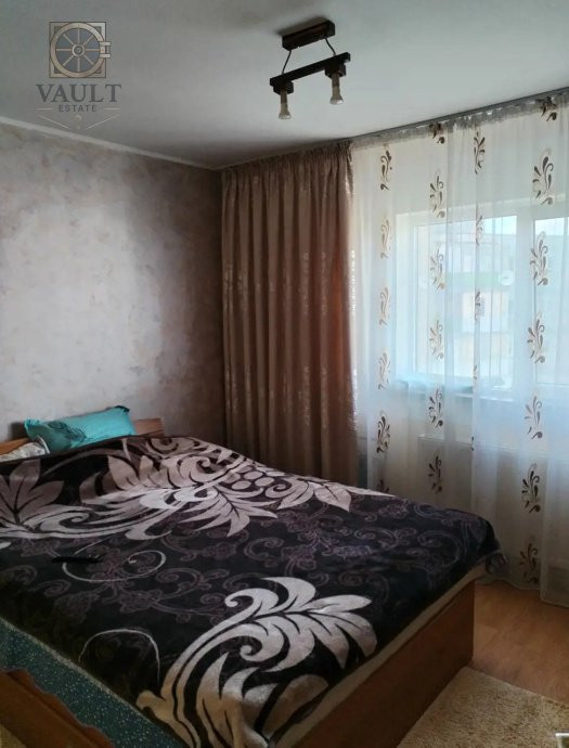 Apartament 3 camere - decomandat-2 bai- Metrou Raul Doamnei