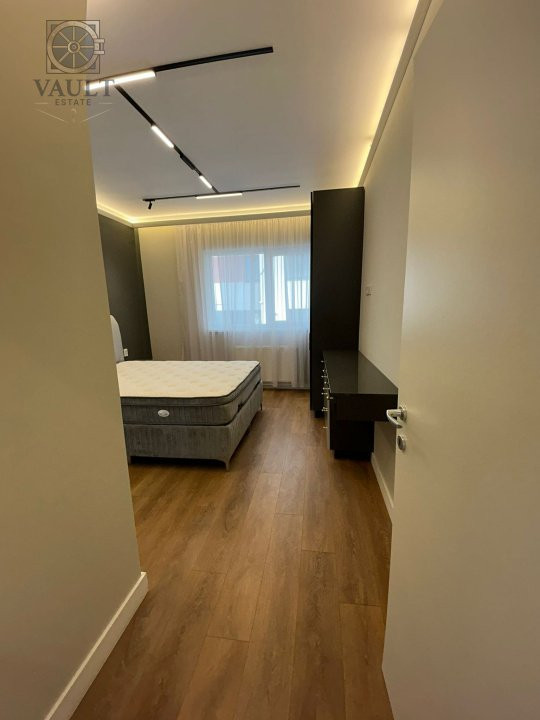 APARTAMENT 3 CAMERE / CENTRALA PROPRIE / AN 2025 / MILITARI 