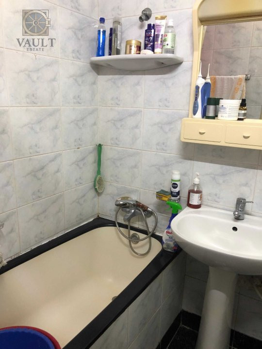 Apartament 3 camere - Bloc anvelopat - Auchan - TITAN