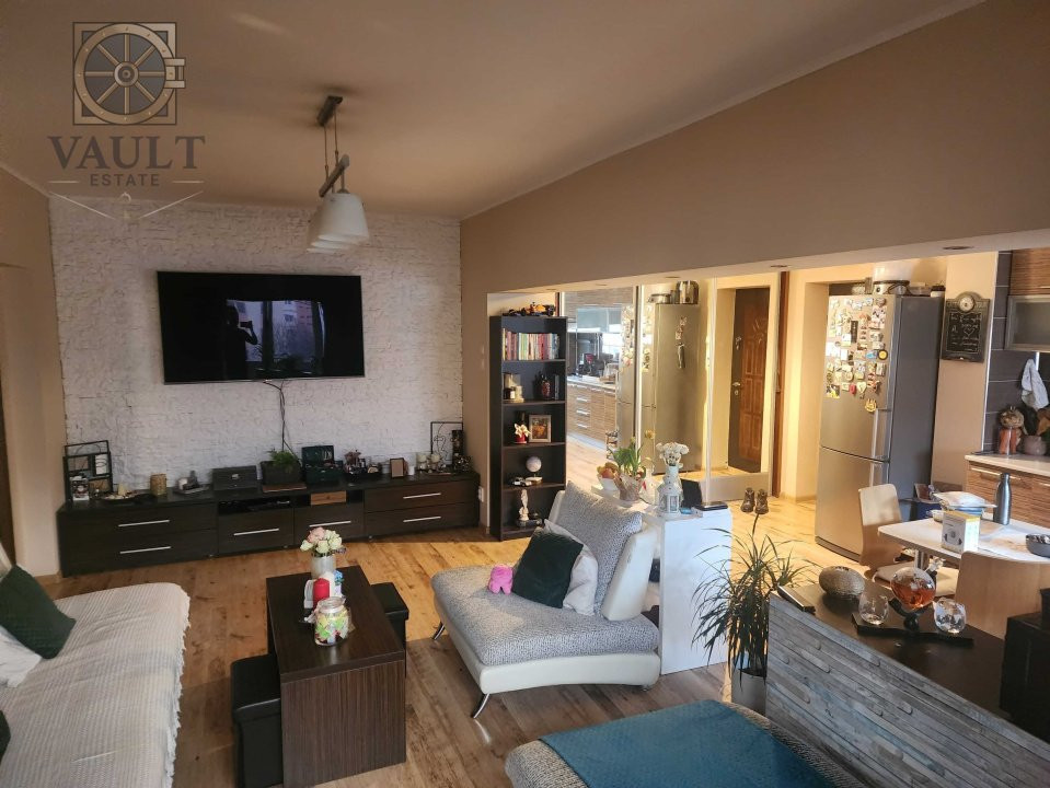 Apartament 2 camere - Lacul Tei - bloc 1982 