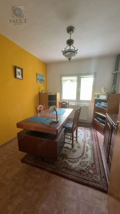 Apartament 4 camere -Bloc 1979 - Decomadat- Piata Victoriei-Titulescu