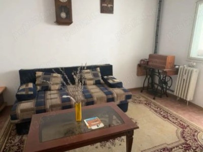 Apartament 4 camere -Bloc 1979 - Decomadat- Piata Victoriei-Titulescu
