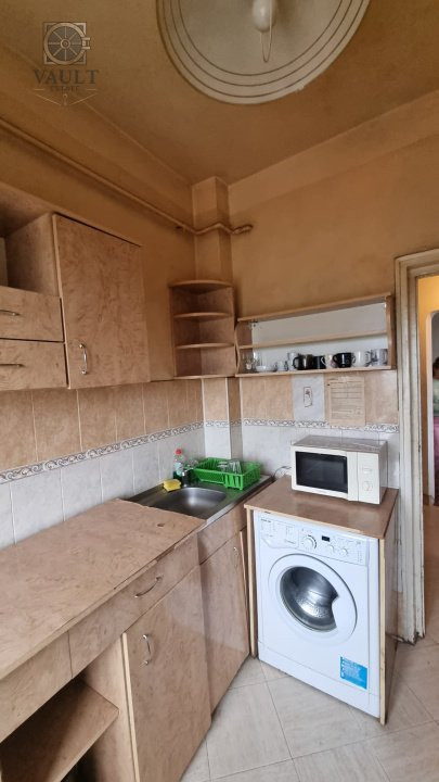 Apartament 3 camere CENTRALA PROPRIE-CALEA PLEVNEI-MUTARE IMEDIATA