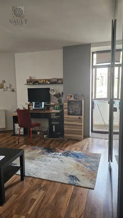 STUDIO / LOC DE PARCARE / IN APROPIERE DE METROU GORJULUI