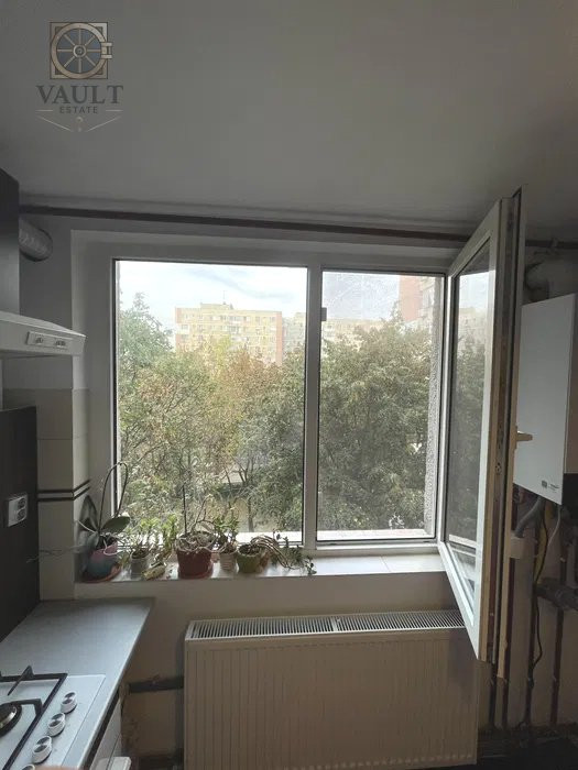 APARTAMENT 3 CAMERE / / RENOVAT / CENTRALA PROPRIE / LANGA PARC DRUMUL TABEREI