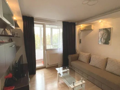 APARTAMENT 3 CAMERE / / RENOVAT / CENTRALA PROPRIE / LANGA PARC DRUMUL TABEREI