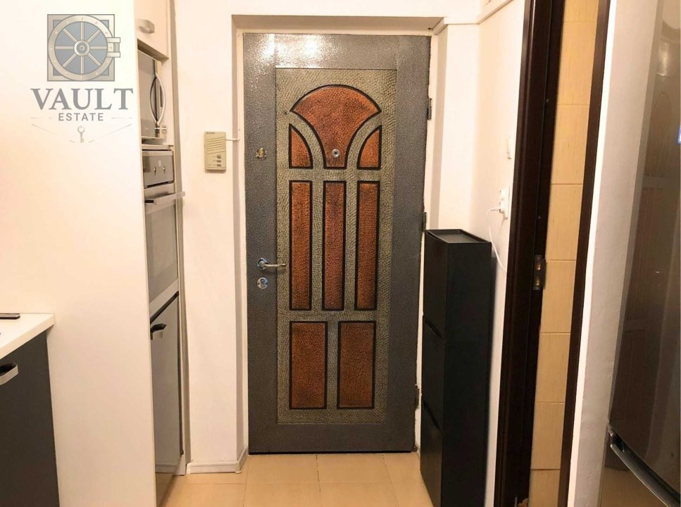 Garsoniera DECOMANDATA 37mp - NERVA TRAIAN - 