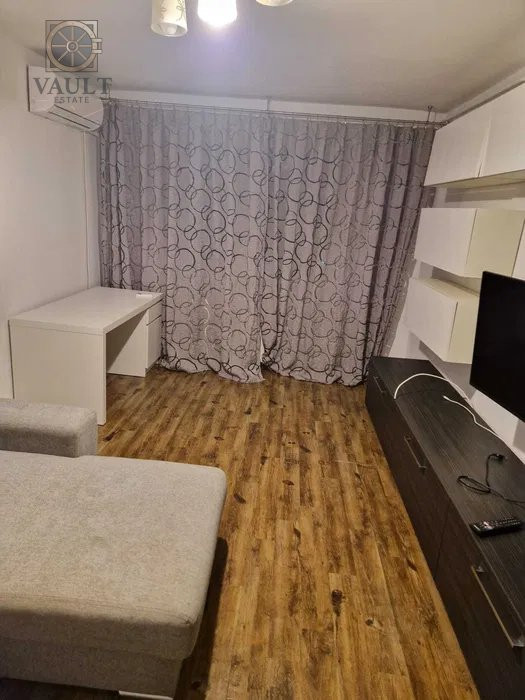 Apartament 3 camere Crangasi-Parcul 9 Mai