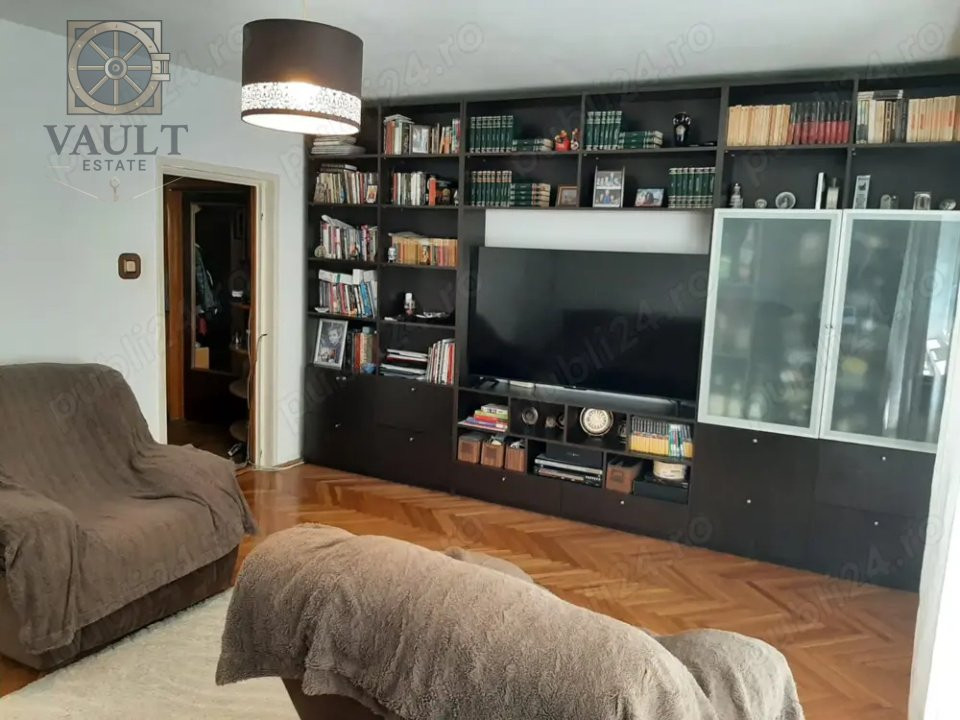 APARTAMENT 3 CAMERE-13 SEPTEMBRIE-SEBASTIAN-HOL H-2 BAI