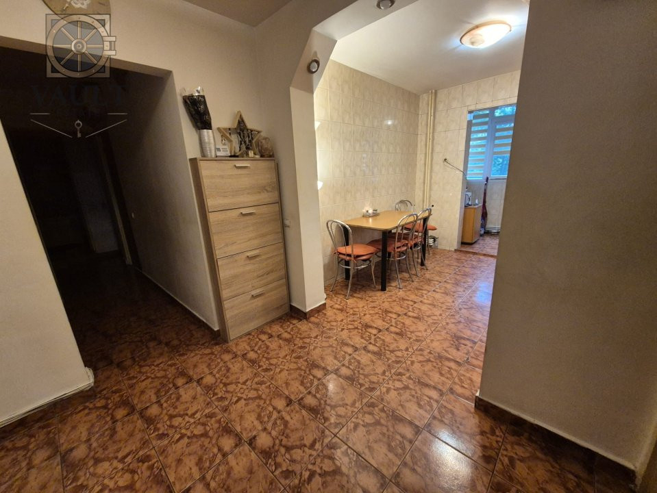 APARTAMENT 3 CAMERE-RAHOVA-MODORAN ENE-CENTRALA-BLOC REABILITAT