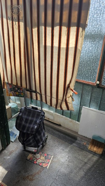 2 camere decomandat - Floreasca - et. 1/2 - boxa 10.5 mp