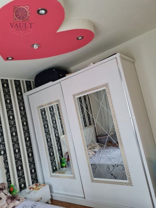 APARTAMENT 3 CAMERE DECOMANDAT -5 MINUTE  METROU 1 DECEMBRIE-63MP