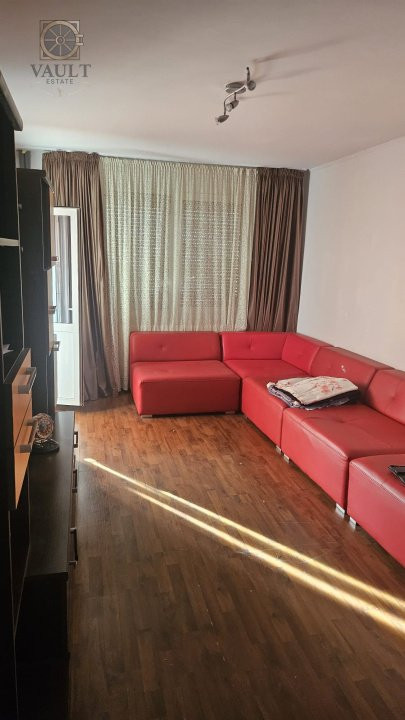 Apartament 4 camere - 86 mp - zona Margeanului - centrala proprie