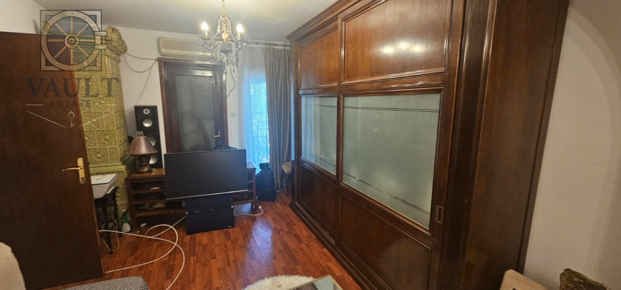 Apartament 3 camere -ETAJ 1- VILA- FOISORUL DE FOC 