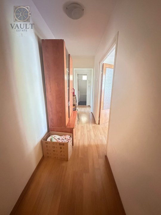 Apartament 3 camere- Decomandat- Titulescu -Piata Victoriei 