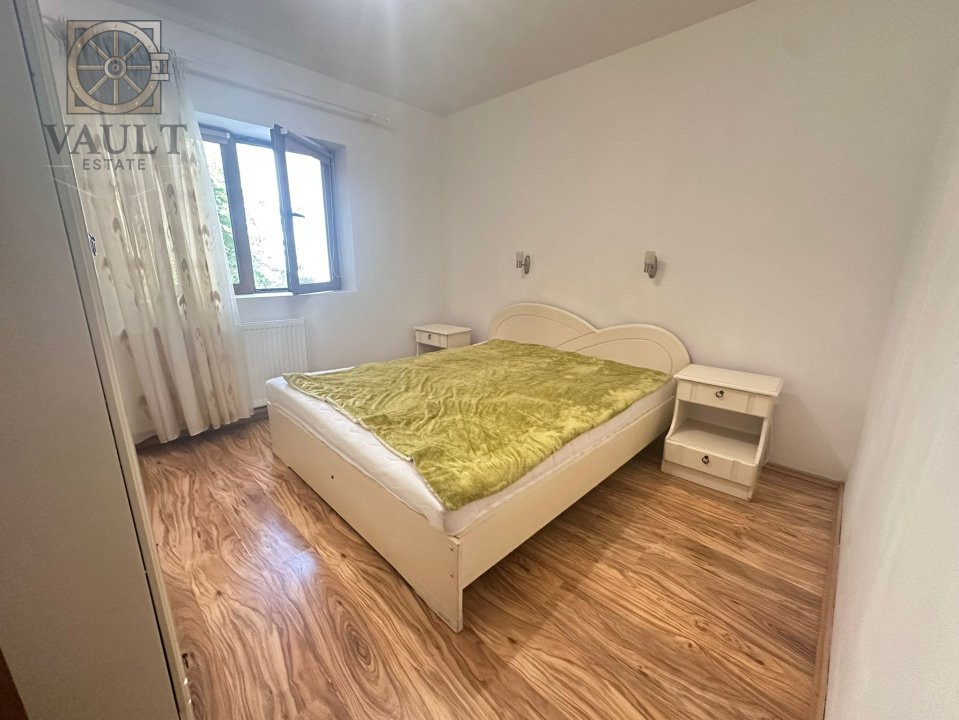 Apartament 3 camere- Decomandat- Titulescu -Piata Victoriei 