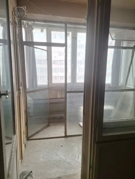 Apartament 3 camere - DECOMANDAT - BLOC REABILITAT - zona OBOR 