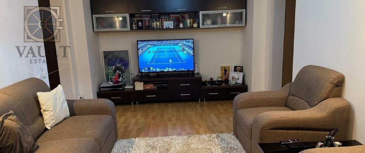 APARTAMENT 3 CAMERE / UTILAT / MOBILAT / LOC DE PARCARE / GORJULUI