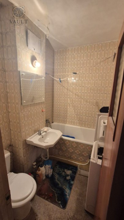 Apartament 3 camere LANGA PARCUL TINERETULUI - etaj 6 - de renovat -
